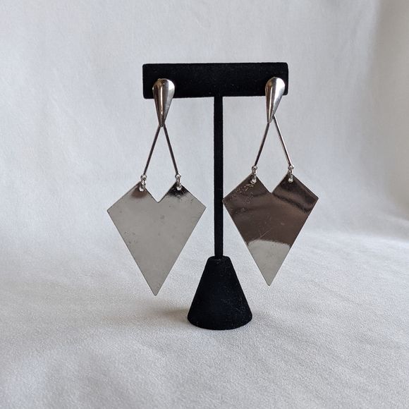 COPY - Earrings at up to 70% off - Picture 1 of 1